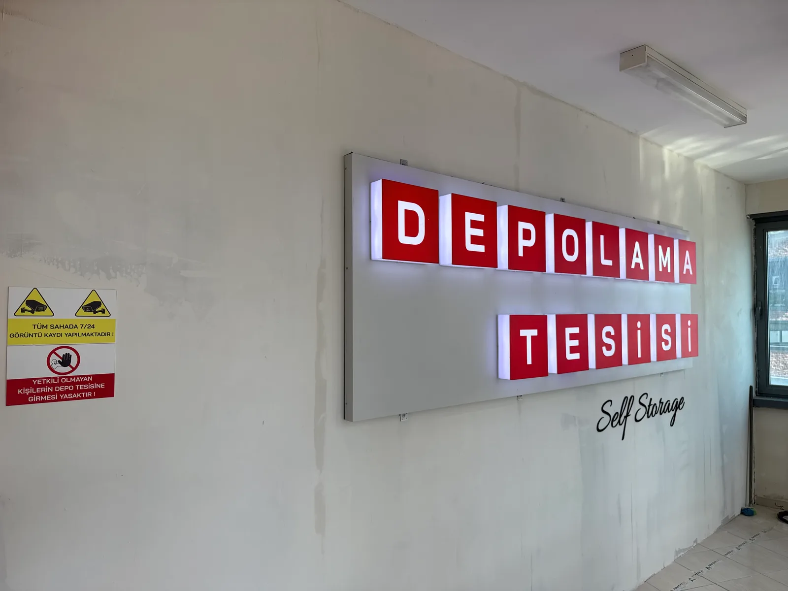 Ataşehir Odalı Sistem Güvenlikli Eşya Depolama 5